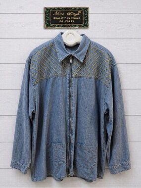 NICE DAYS Blue Denim Embroidered Jacket Size L
